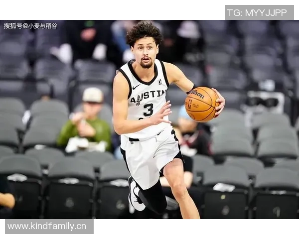 马刺新星迪伦哈珀身披2号球衣亮相NBA官方照片引发热议 马刺新星迪伦哈珀身披2号球衣亮相NBA官方照片引发热议